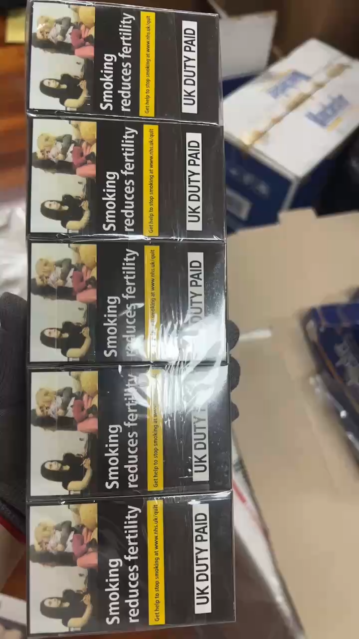 Benson & Hedges Gold Cigarettes – Pack of 20